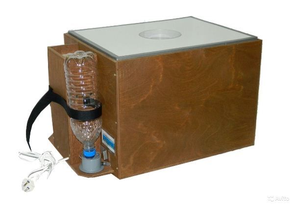 Блиц 72 нагреватель. Система долива воды в инкубатор блиц норма.